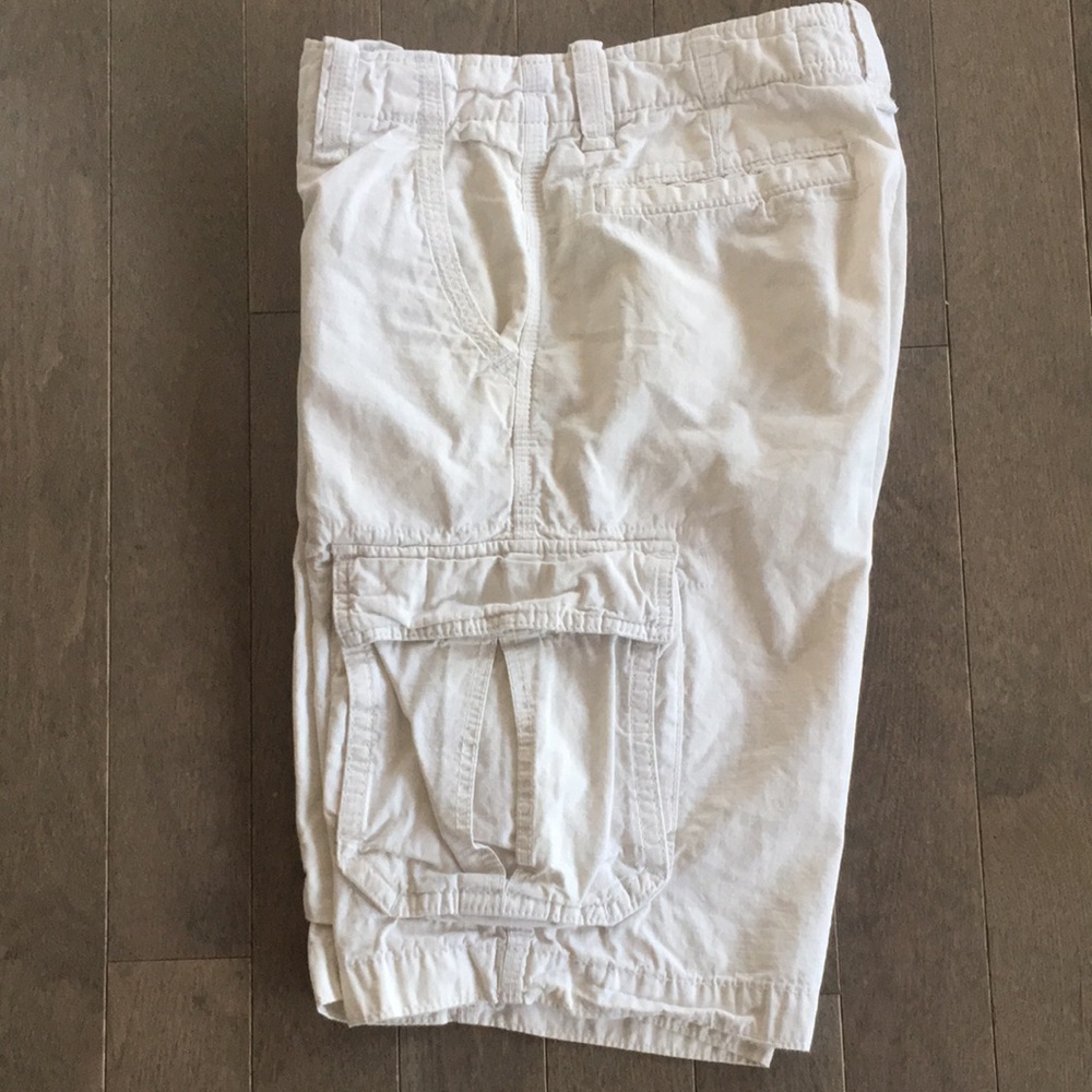 American Eagle Survivor Cargo Shorts White Longboard Long Cotton Men's Size 28